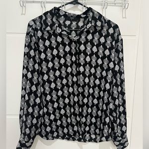 Women’s Tahari Blouse